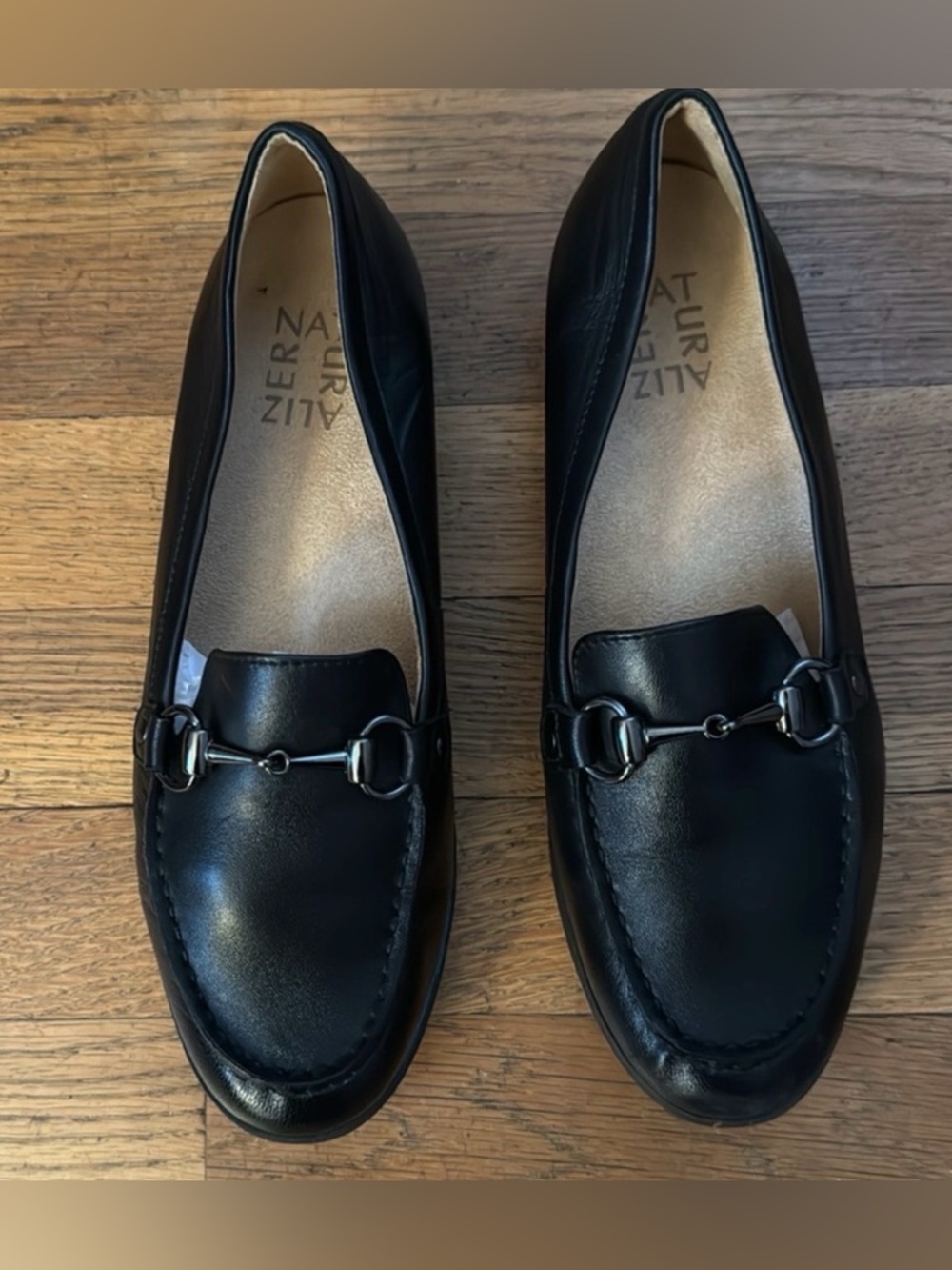 🐴 Naturalizer Macey black leather horse bit loafers. Size 7M.
